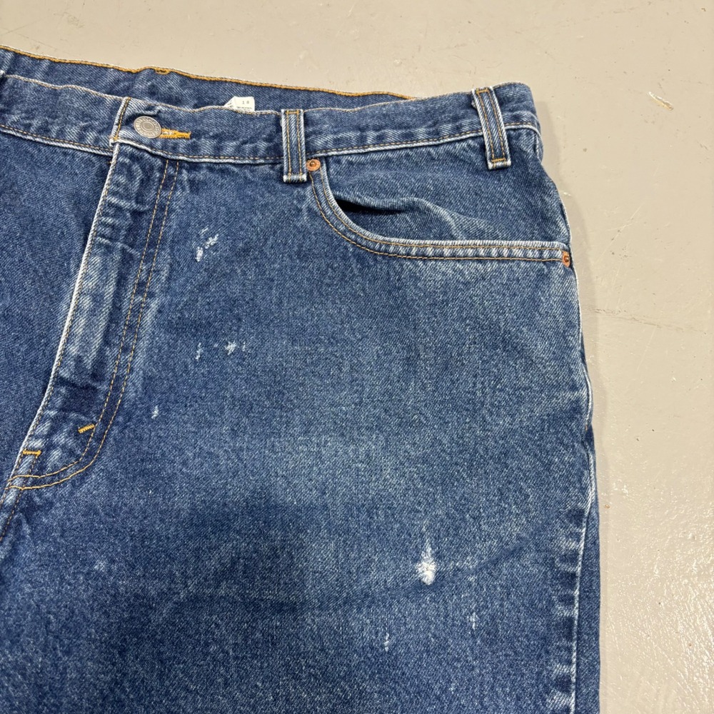 Vintage Levis 550 Relaxed Fit Jeans Mens 40x30 Medium Wash Blue Denim Tapered